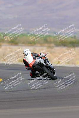 media/Oct-09-2022-SoCal Trackdays (Sun) [[95640aeeb6]]/Turn 14 Backside (1125am)/